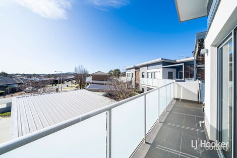 Property photo of 4/8 Jeff Snell Crescent Dunlop ACT 2615