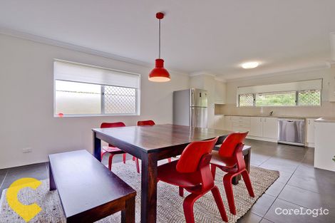 Property photo of 1/117 Pembroke Road Coorparoo QLD 4151