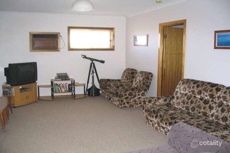 Property photo of 63 Marine Parade Port Vincent SA 5581