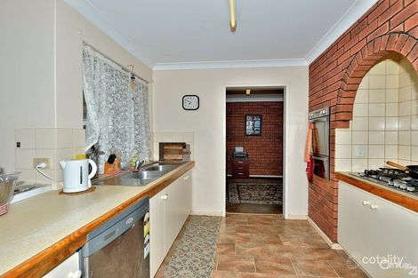 Property photo of 13 Glencoe Parade Halls Head WA 6210