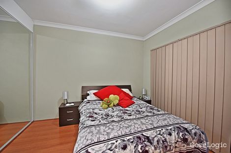 Property photo of 12/14-18 Fairlight Avenue Fairfield NSW 2165