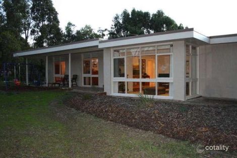 210 Shire Ave, Mount Helen, VIC 3350