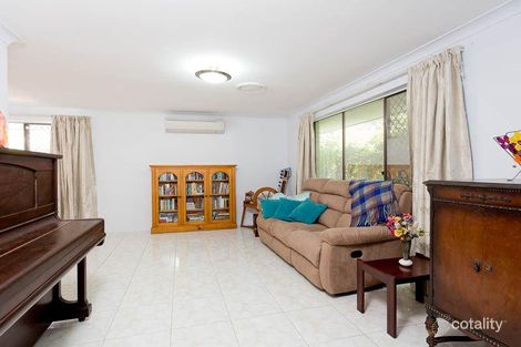 Property photo of 8 Jarrah Court Yangebup WA 6164