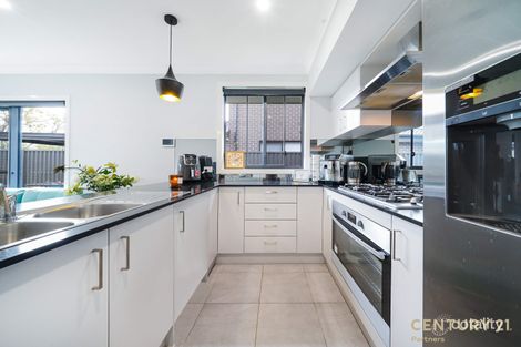 Property photo of 176 Tenth Avenue Austral NSW 2179