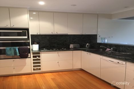 3t/127 Beach St, Port Melbourne, VIC 3207