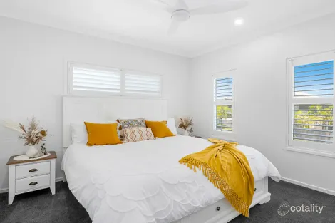 Property photo of 10 Belair Crescent Paradise Point QLD 4216