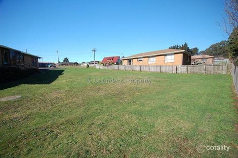 Property photo of 8 Commonwealth Court Penguin TAS 7316