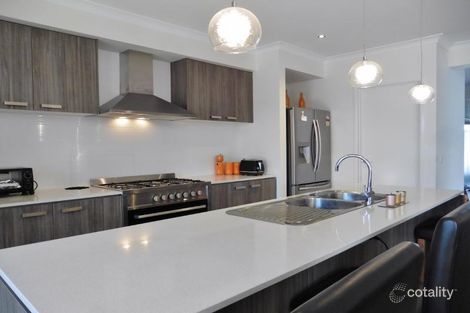 Property photo of 5 Howden Street Cranbourne East VIC 3977