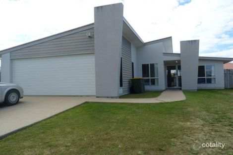 Property photo of 3 Bushlark Avenue Eli Waters QLD 4655
