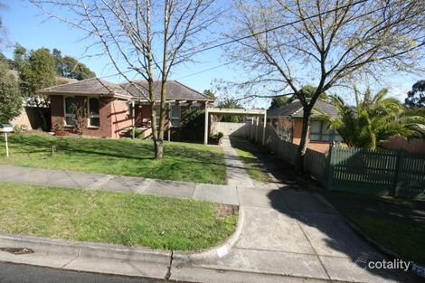 12 Peter St, Croydon South, VIC 3136
