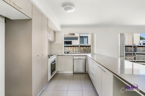 Property photo of 31 Campaspe Street Clyde North VIC 3978