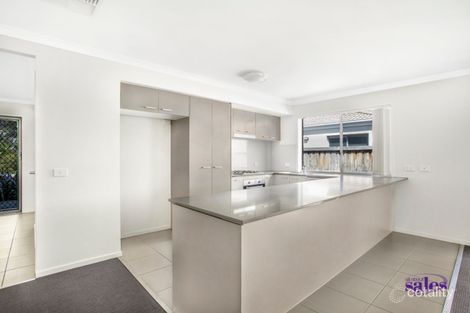 Property photo of 31 Campaspe Street Clyde North VIC 3978