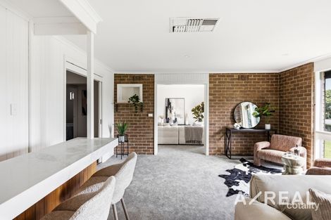 Property photo of 84 Redleap Avenue Mill Park VIC 3082
