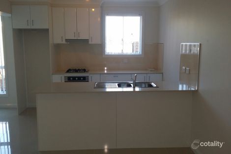 Property photo of 2/13 Turquoise Way Orange NSW 2800