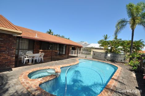 Property photo of 13 Kincardine Drive Benowa QLD 4217