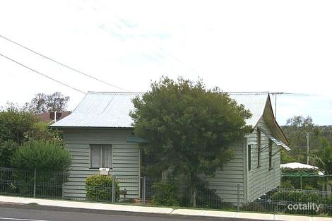 298 Warwick Rd, Churchill, QLD 4305