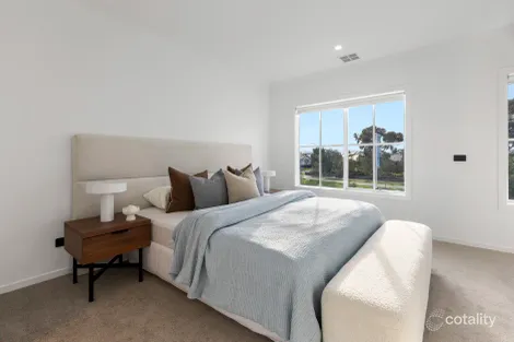 Property photo of 1 Origin Drive Sunbury VIC 3429