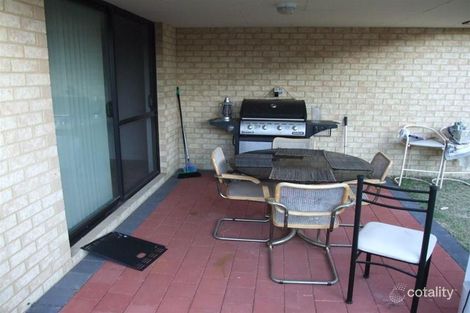 Property photo of 22 Scoparia Way Baldivis WA 6171