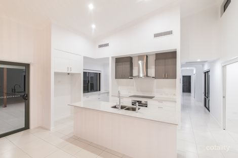 Property photo of 4 Bottlebrush Crescent Redbank Plains QLD 4301