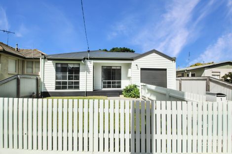 Property photo of 1 Cresta Street Leopold VIC 3224