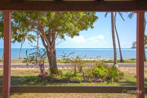 42 Poinciana Ave, Seaforth, QLD 4741