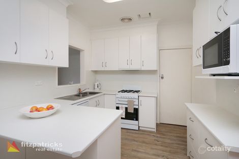 Property photo of 92 Tichborne Crescent Kooringal NSW 2650