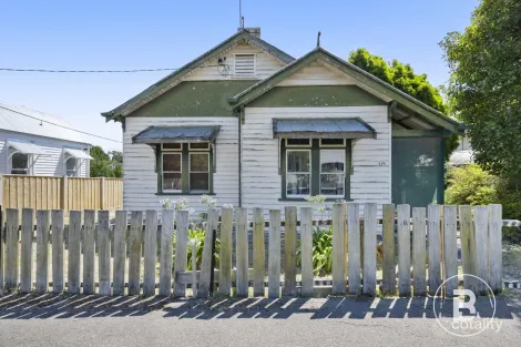 Property photo of 319 Peel Street North Black Hill VIC 3350