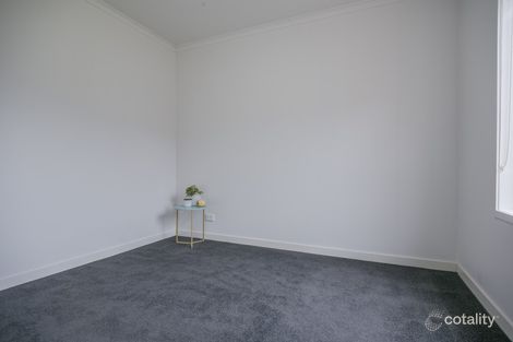 Property photo of 5 Oxley Bend Alfredton VIC 3350