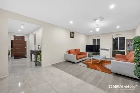 Property photo of 117 Featherbrook Drive Point Cook VIC 3030