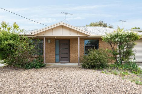 1/61 Regent St, Whittington, VIC 3219