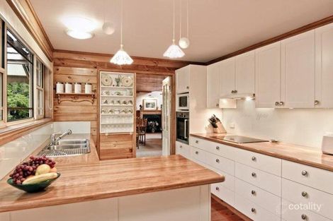 Property photo of 6 Robert Holl Drive Ourimbah NSW 2258