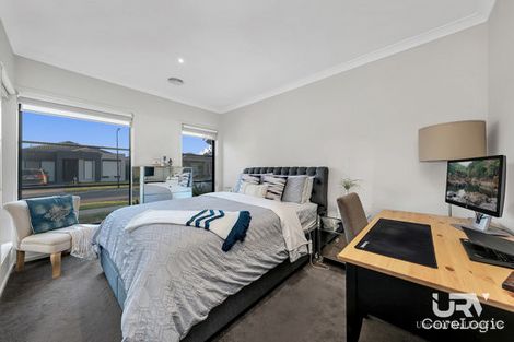 Property photo of 20 Viewmont Avenue Craigieburn VIC 3064