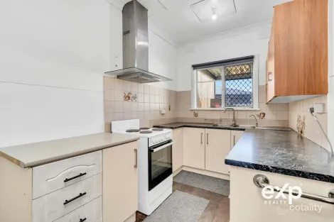 Property photo of 8 Silver Street Salisbury North SA 5108