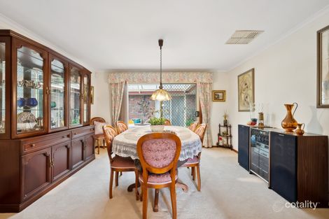 Property photo of 1 Lake Magenta Court Greenwith SA 5125