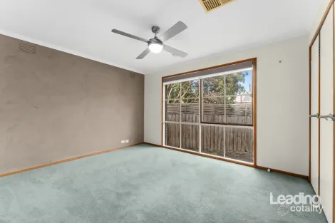 Property photo of 1 McComb Street Sunbury VIC 3429