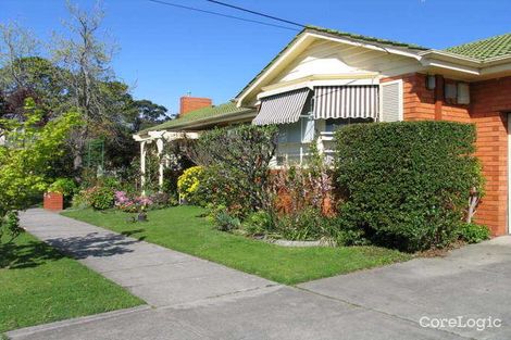 Property photo of 33 Gladesville Drive Bentleigh East VIC 3165