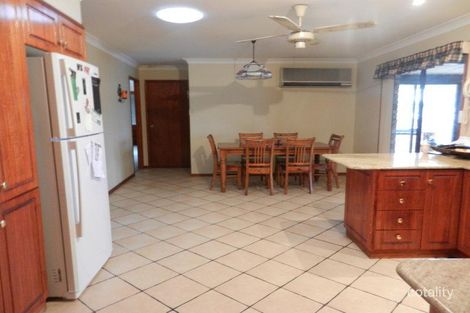 Property photo of 5 Dalmeny Close Hunterview NSW 2330