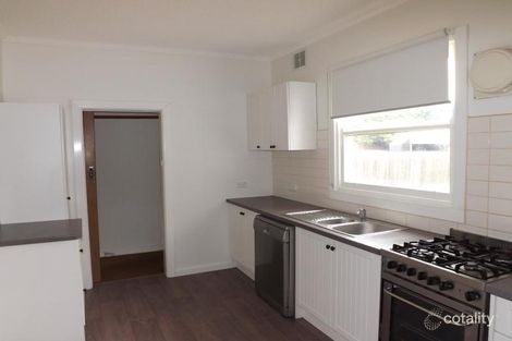 Property photo of 24 Talbot Road Strathmore VIC 3041