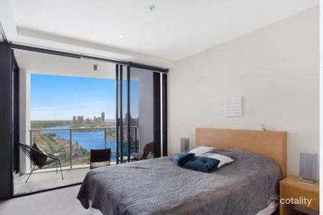 Property photo of 2505/4 Wahroonga Place Surfers Paradise QLD 4217