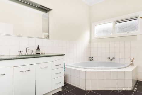 Property photo of 17 Salisbury Street Moonee Ponds VIC 3039
