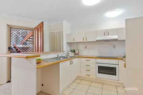 Property photo of 2/24 Kitson Street Morningside QLD 4170