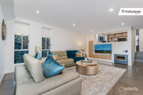 Property photo of 5 Carver Place Dundas Valley NSW 2117