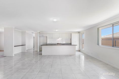 Property photo of 11 Trebbiano Drive Cessnock NSW 2325