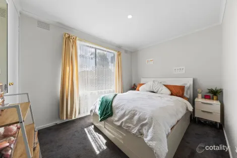 Property photo of 10 Sandpiper Close Blind Bight VIC 3980