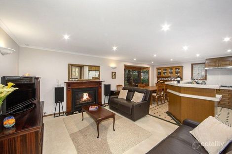 76 Emerald-Monbulk Rd, Emerald, VIC 3782