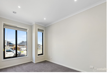 Property photo of 24 Unison Drive Clyde VIC 3978