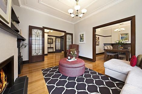 Property photo of 41 Morgan Street Carnegie VIC 3163