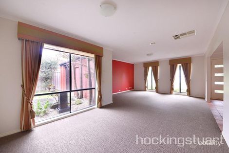 Property photo of 114 Bemersyde Drive Berwick VIC 3806