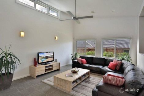 Property photo of 31 Fryar Crescent Wallsend NSW 2287