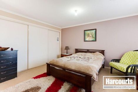 Property photo of 64 Pepperbush Circuit Cranbourne VIC 3977